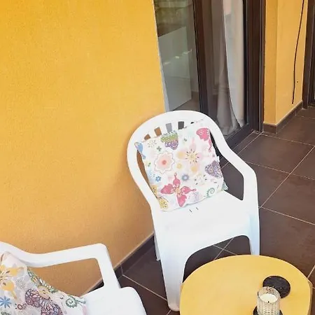 El Mocan Apartament Sunny Paradise Apartment